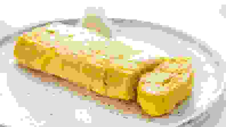 Tamagoyaki (Japanese omelette)