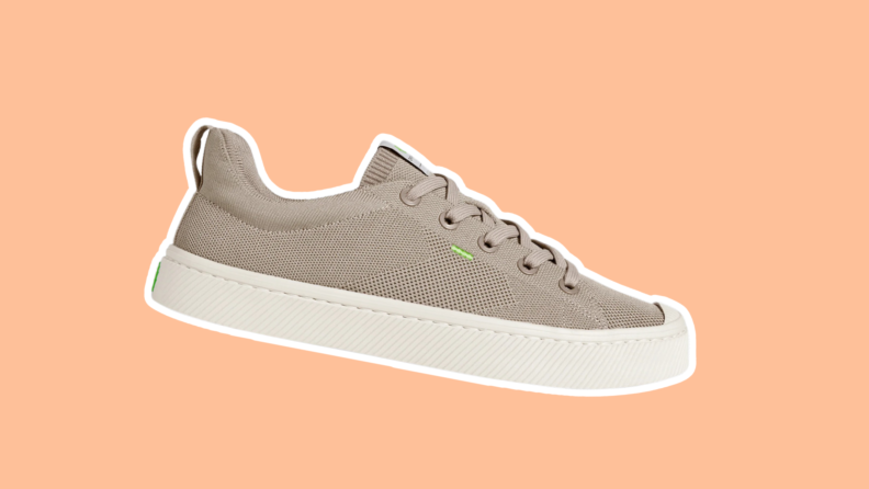 Product shot of a single Cariuma Ibi low sneaker in taupe color.